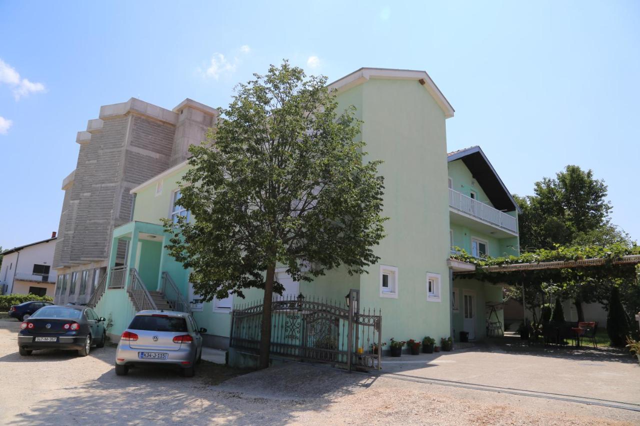 Pansion Devotions Hotel Međugorje Exterior foto